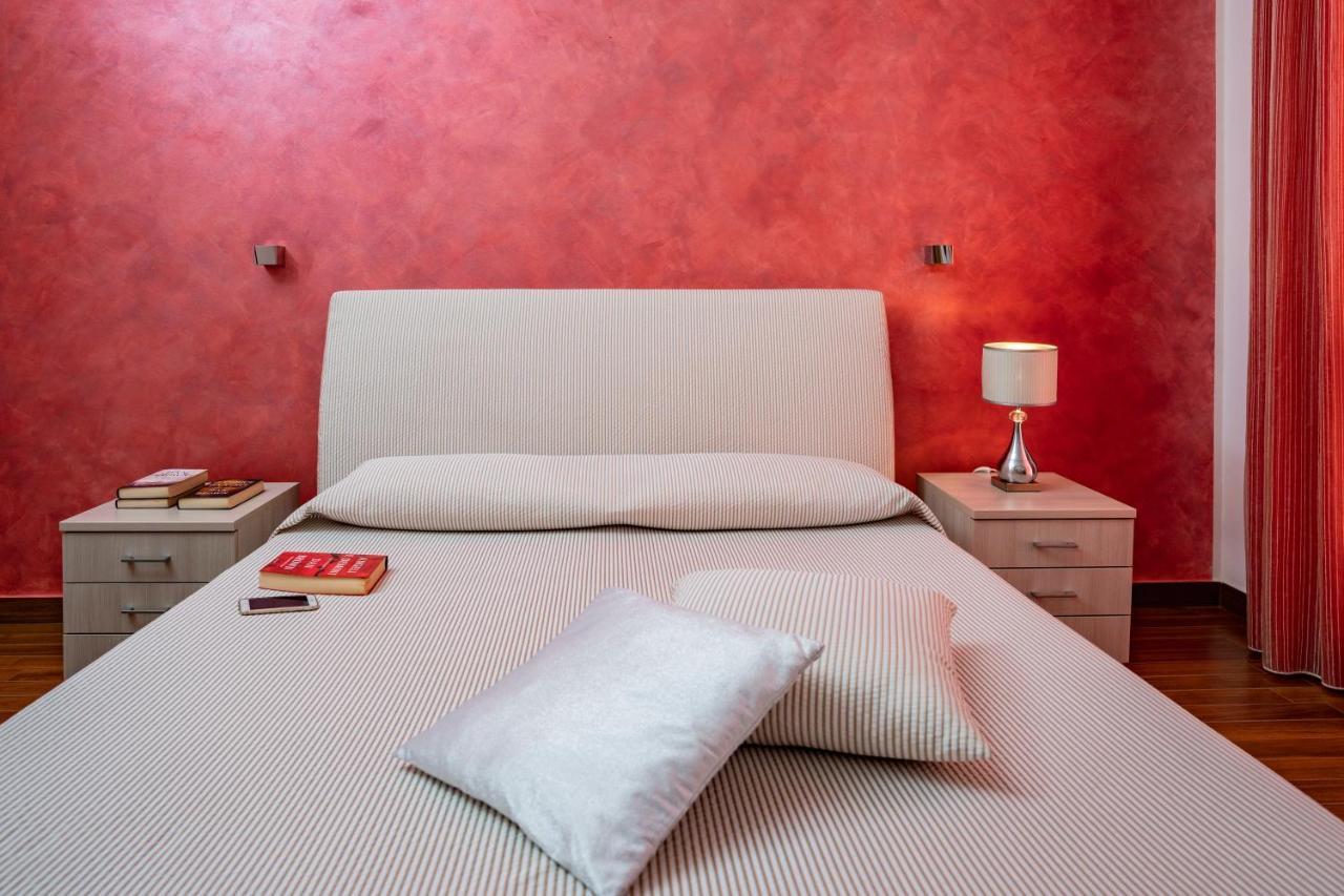 B&B Pietre Preziose Кастеллуццо Экстерьер фото